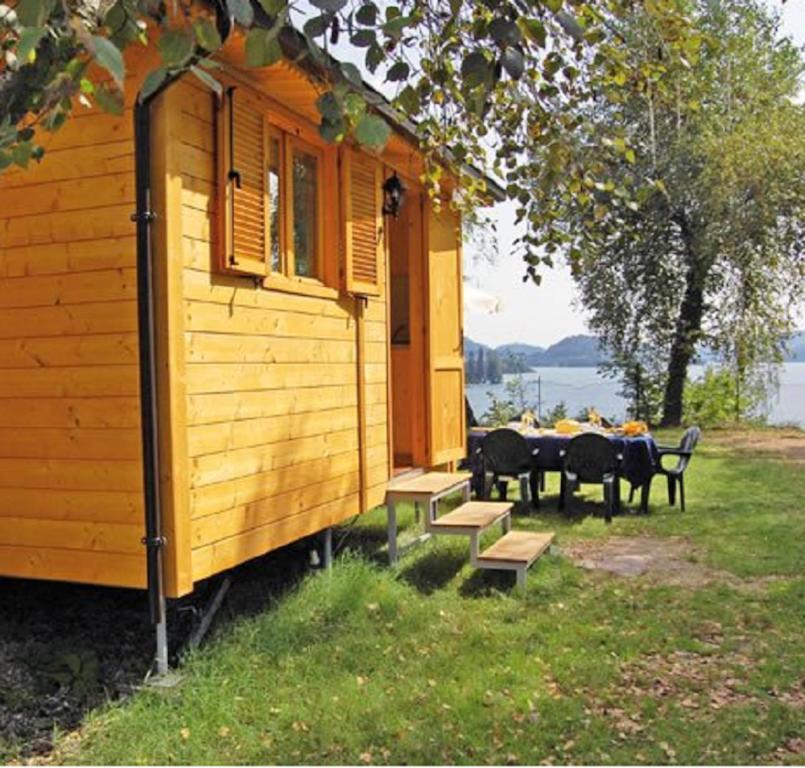 Campeggio Punta Di Crabbia Pettenasco Phòng bức ảnh